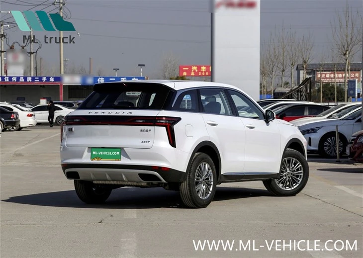 DongFeng NISSAN Venucia Star