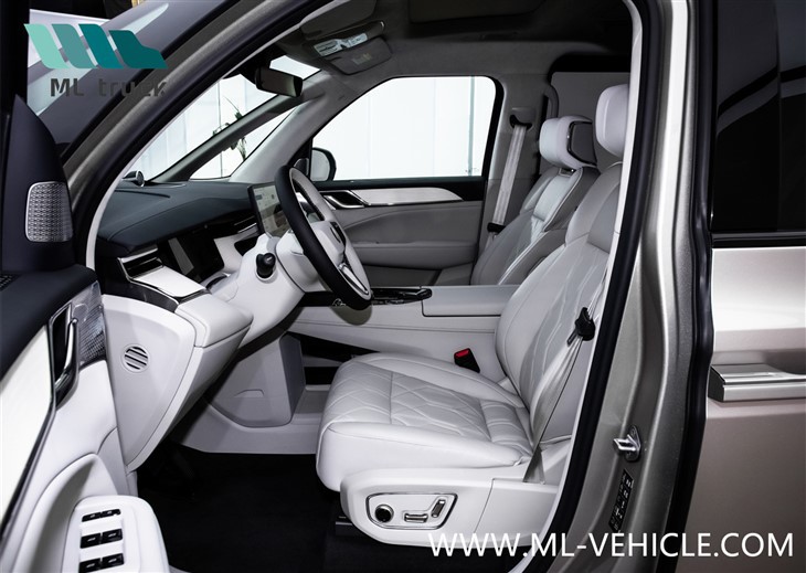 VOLVO EM90