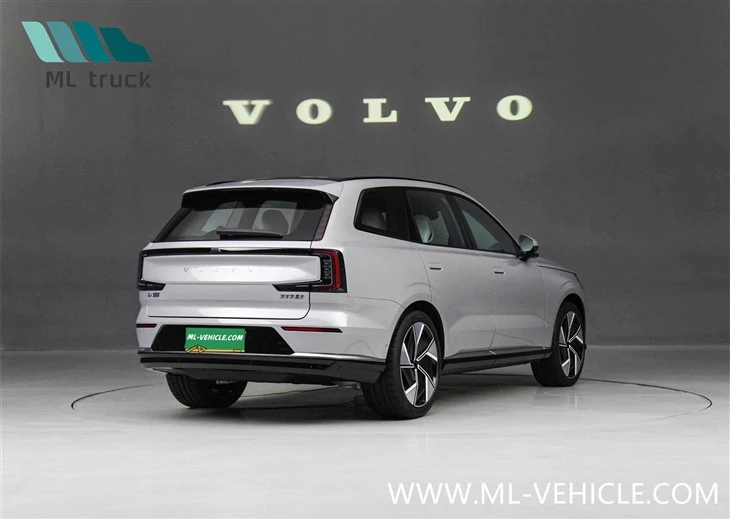 Volvo EX90