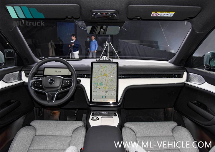 Volvo EX90