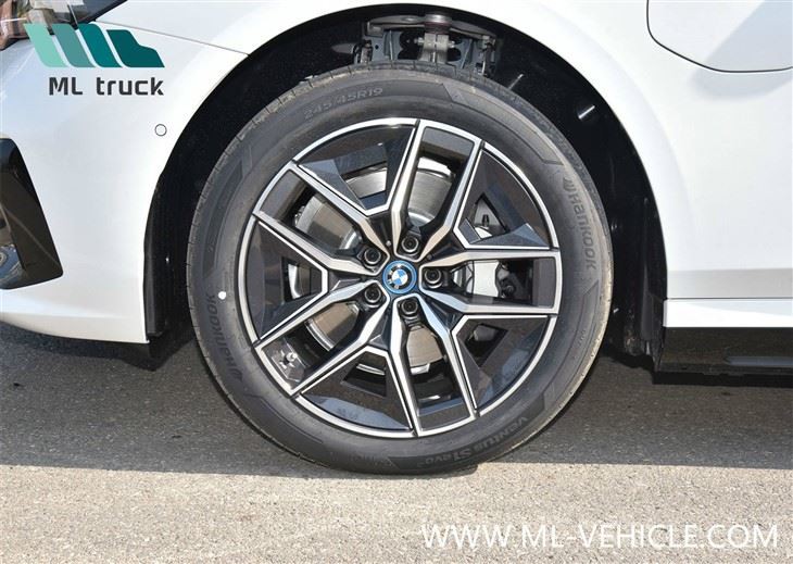 2024 BMW I5 EDrive35L Sedan