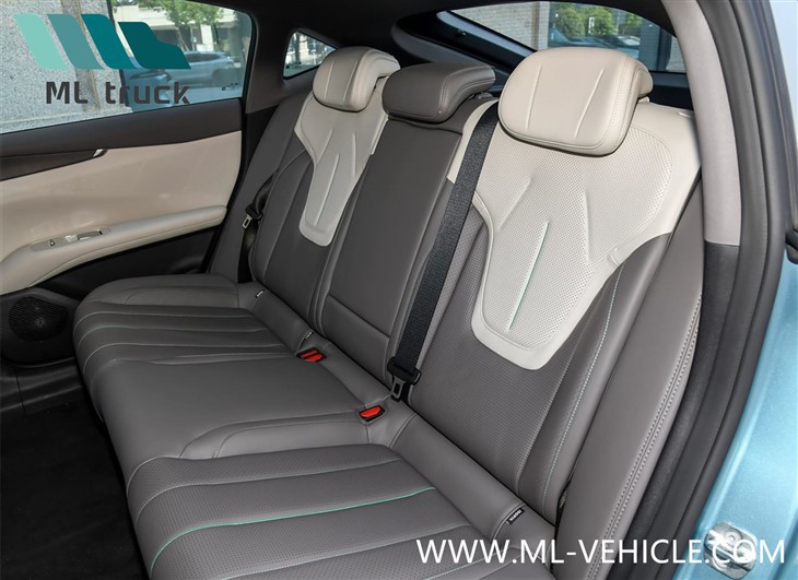 2024 ChangAn ShenLan L07 EV Sedan
