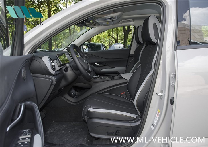 2025 BYD Sea Lion 05 DMi SUV